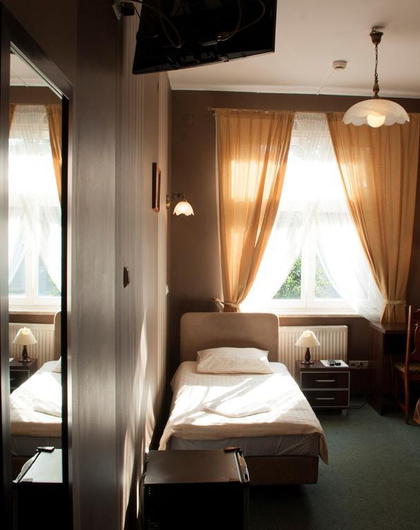 Hotel Nad Rzeczka Stary Toruń Rum bild